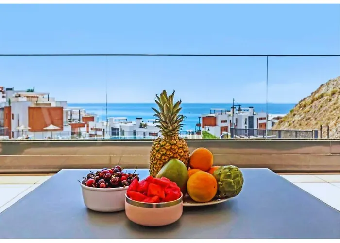 Sunny Pearl Apartment