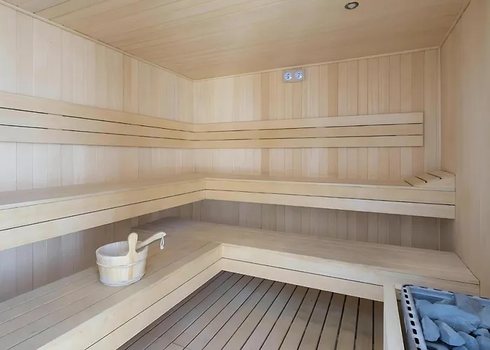 Sunny Pearl Fuengirola